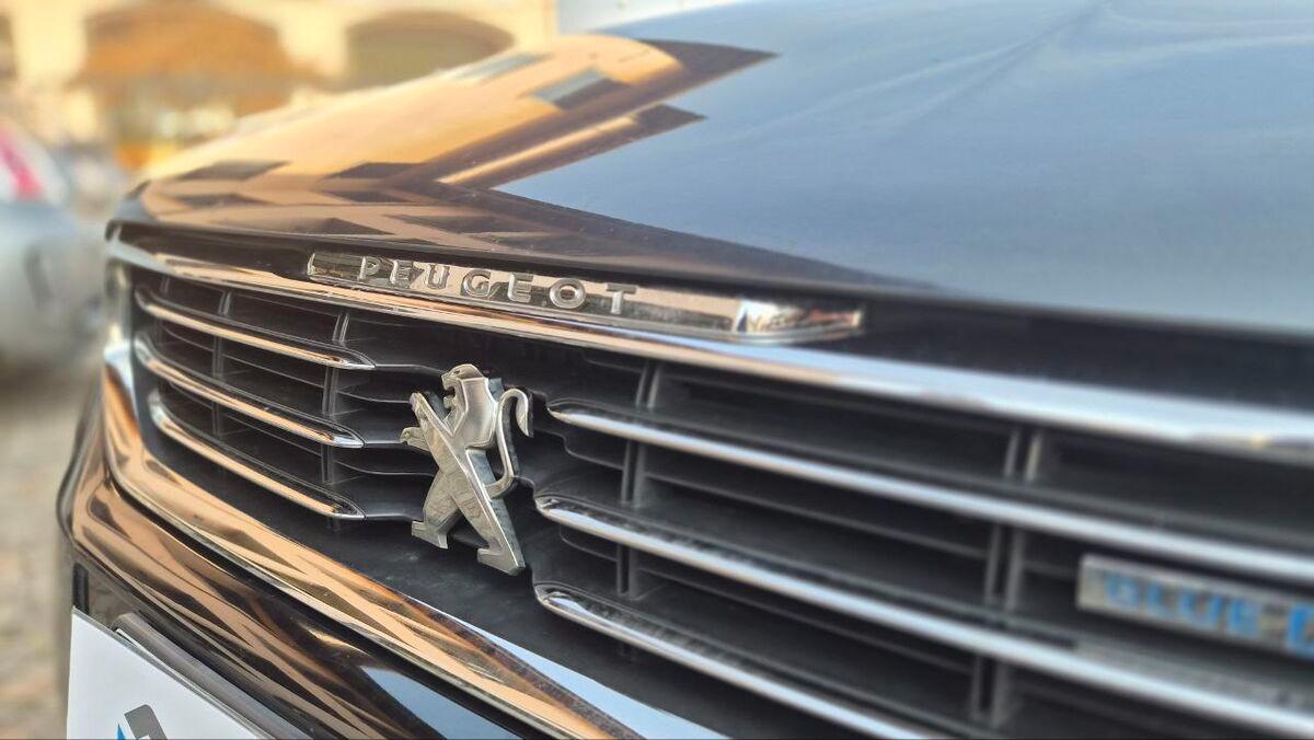 Peugeot 508 Berlina 508 2.0 bluehdi Feline s&s 180cv auto