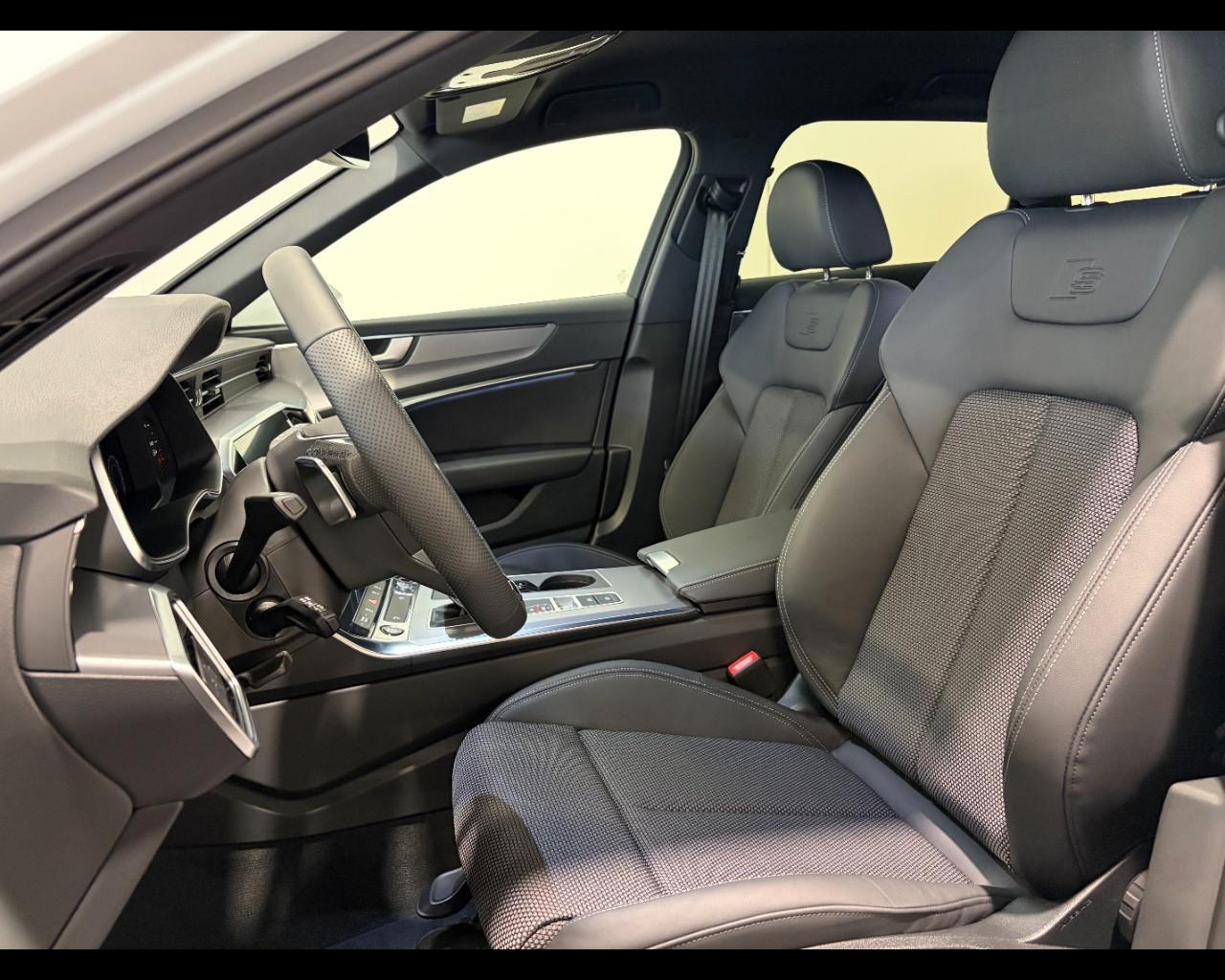 AUDI A6 AVANT 45 TDI MHEV QUATTRO S-TRONIC S LINE EDITION
