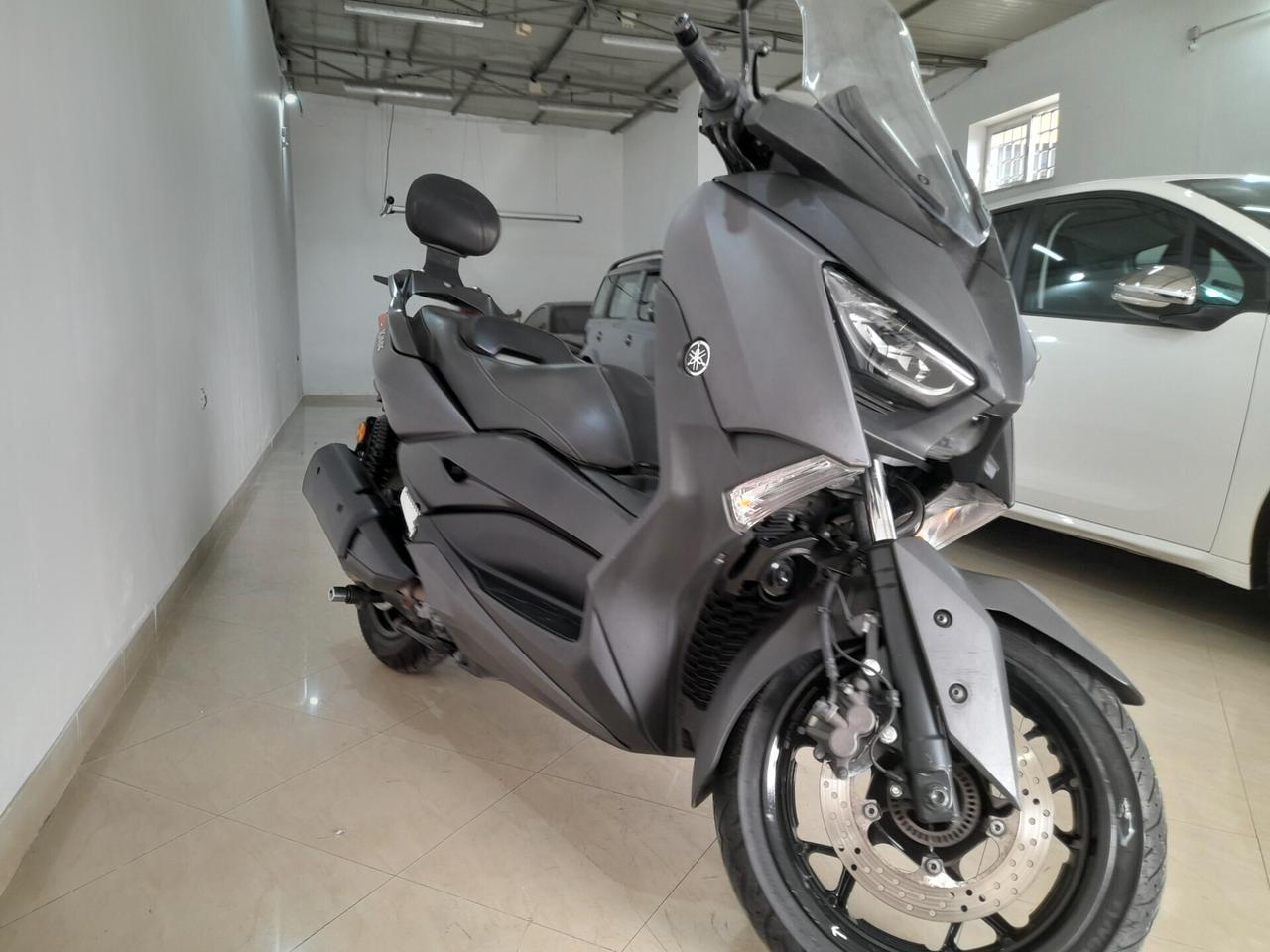 Yamaha X-Max 300 FULLED