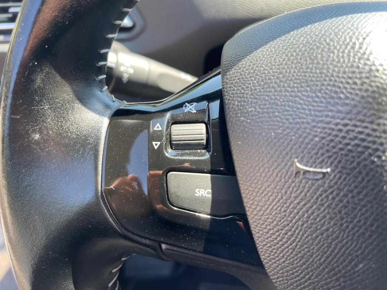Peugeot 308 1.6 Blue HDI 120 Allure #11595