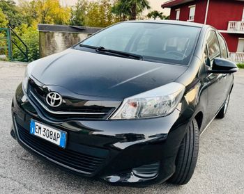 Toyota Yaris 1.3 5 porte Lounge Ok Neopatentati