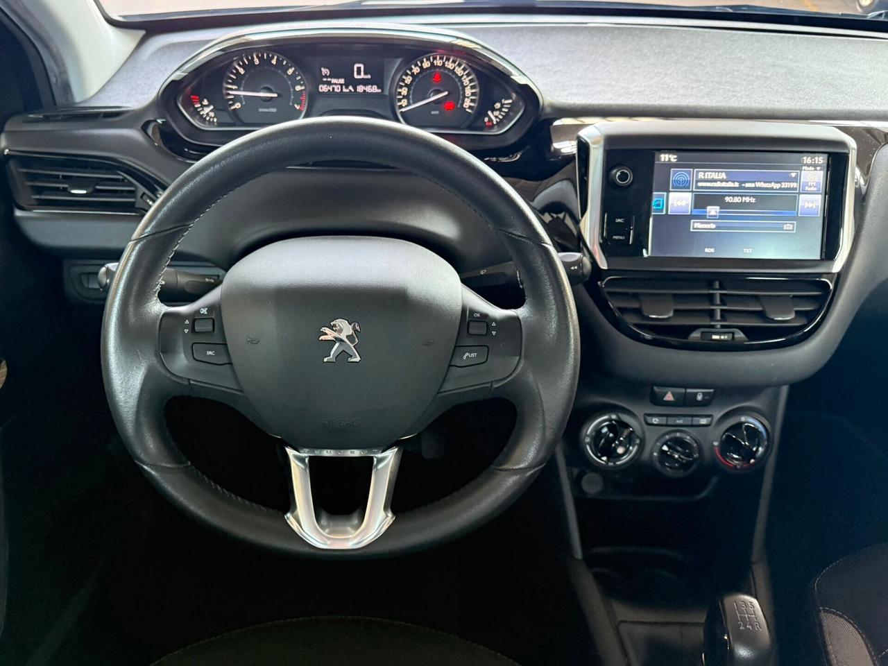 Peugeot 208 PureTech 82 5 porte Allure