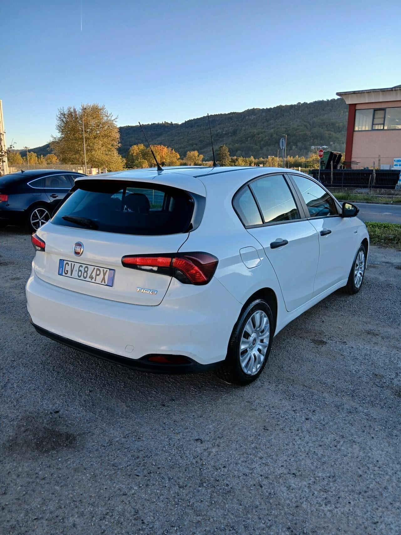 Fiat Tipo 1.3 Mjt S&S 5 porte Easy Business