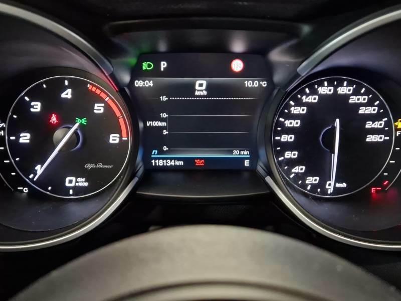 ALFA ROMEO STELVIO 2.2 TURBO DIESEL 190 CV BUSINESS AT8 Q4 SUV