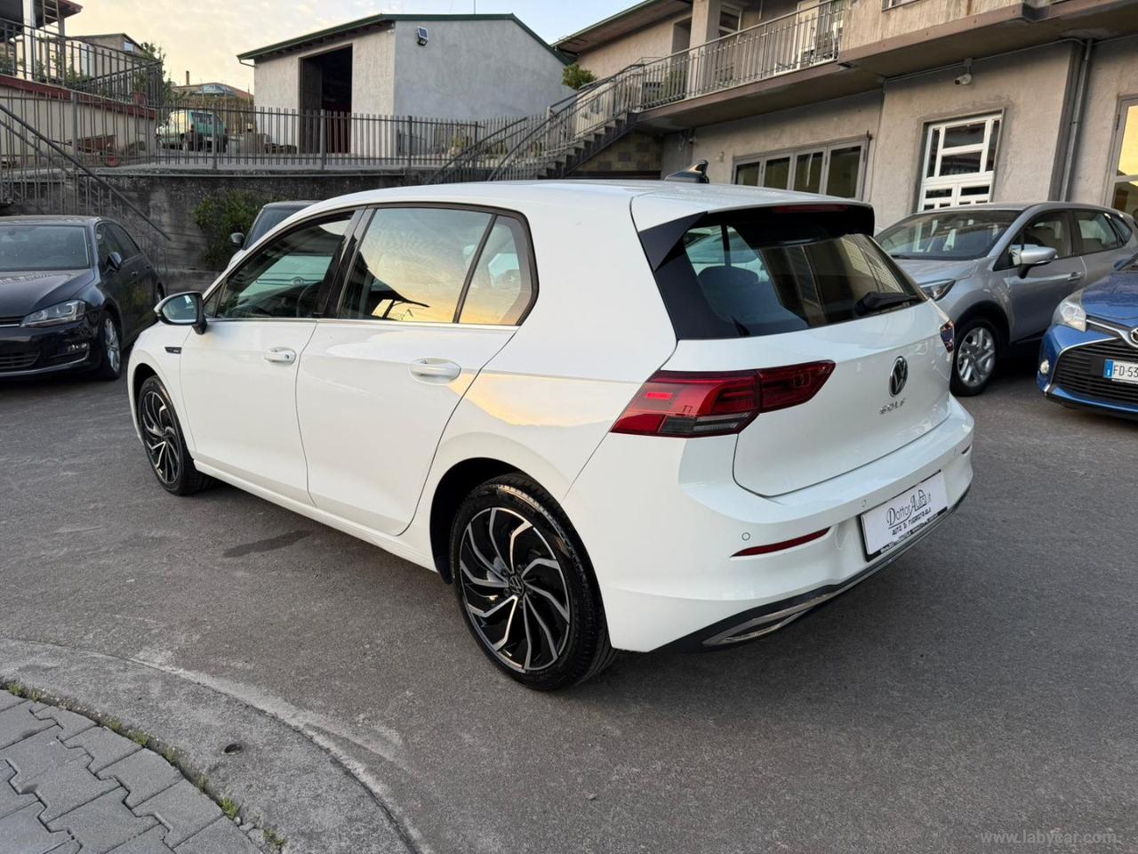 VOLKSWAGEN Golf 2.0 TDI DSG SCR Style