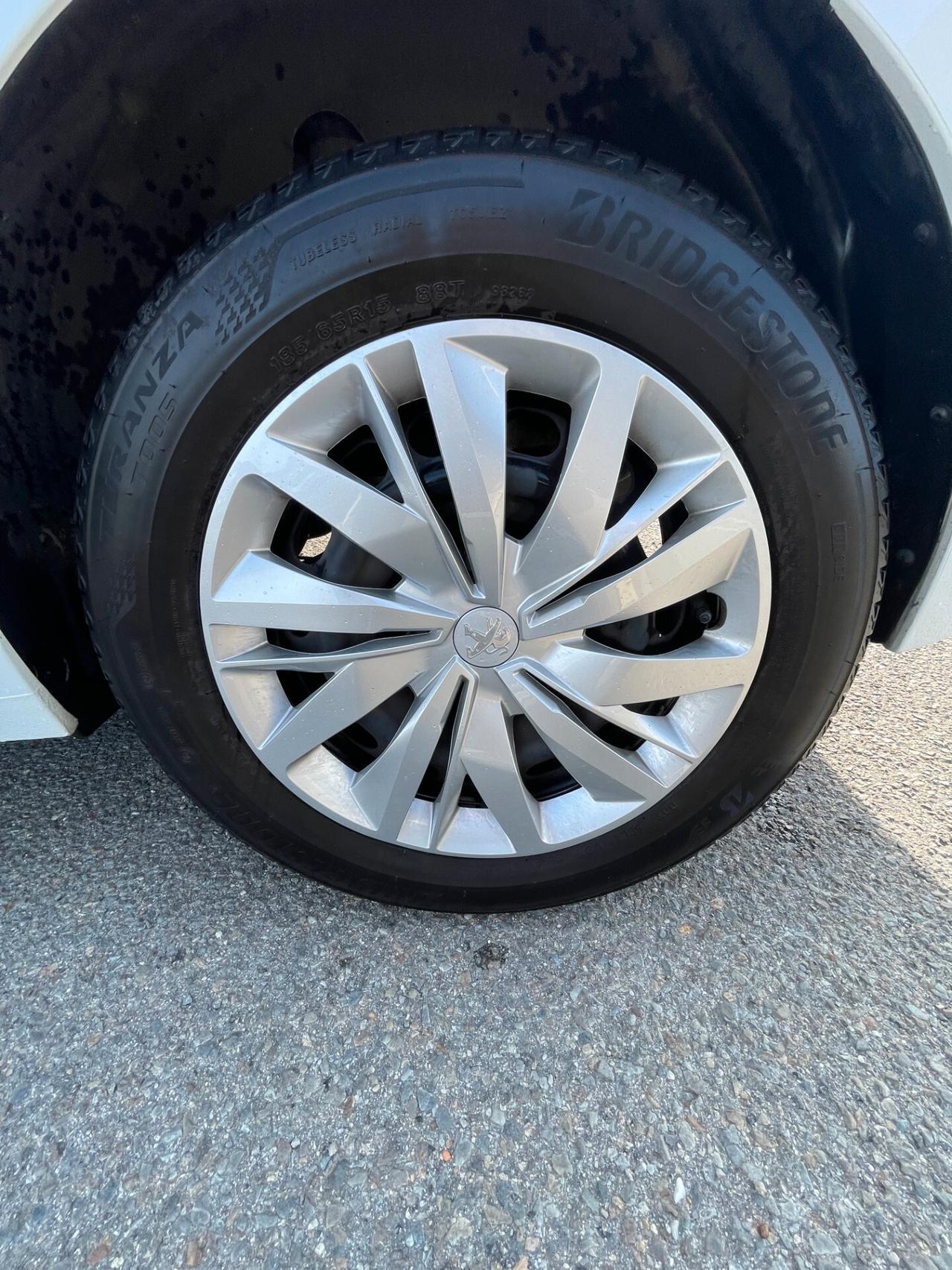 Peugeot 208 PureTech 75 Stop&Start 5 porte Active