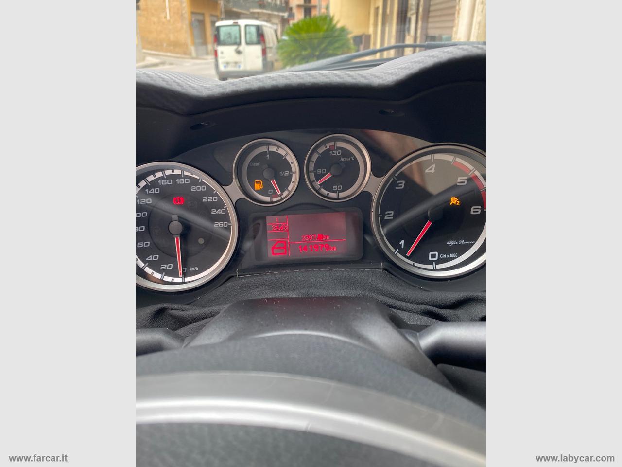 ALFA ROMEO MiTo 1.6 JTDm 16V Distinctive