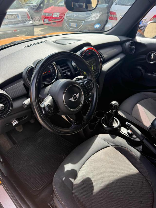 MINI Cooper 1.5 5 porte