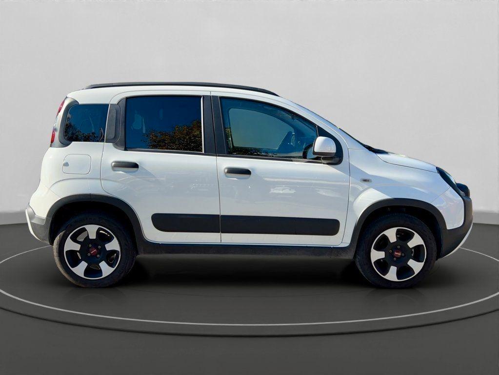 FIAT Panda III 2021 Cross - Panda 1.0 firefly hybrid Cross s&s 70cv 5p.ti