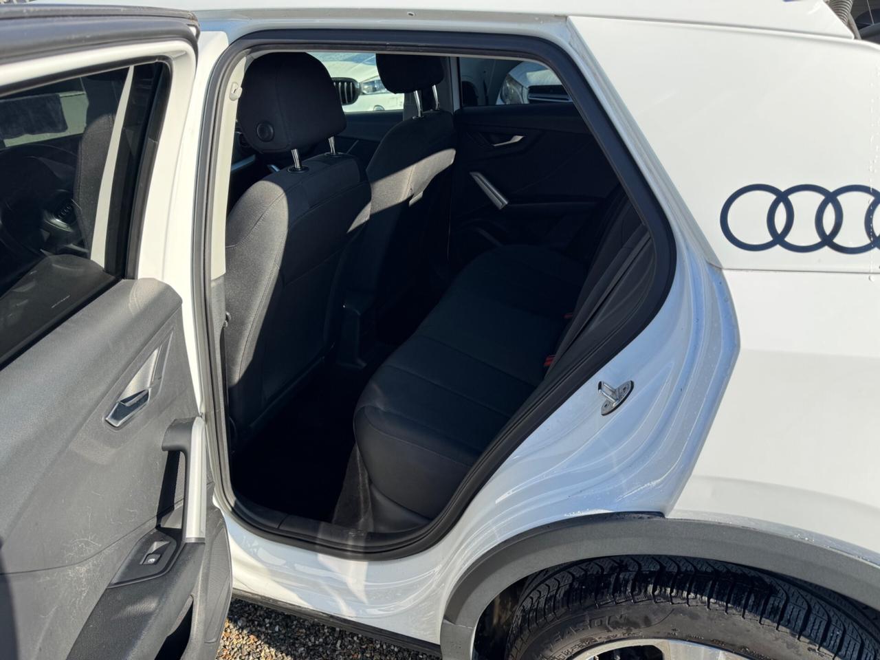 Audi Q2 2.0 TDI quattro S tronic Business