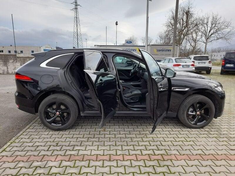 Jaguar F-Pace F-Pace 2.0 D 180 CV aut. Portfolio