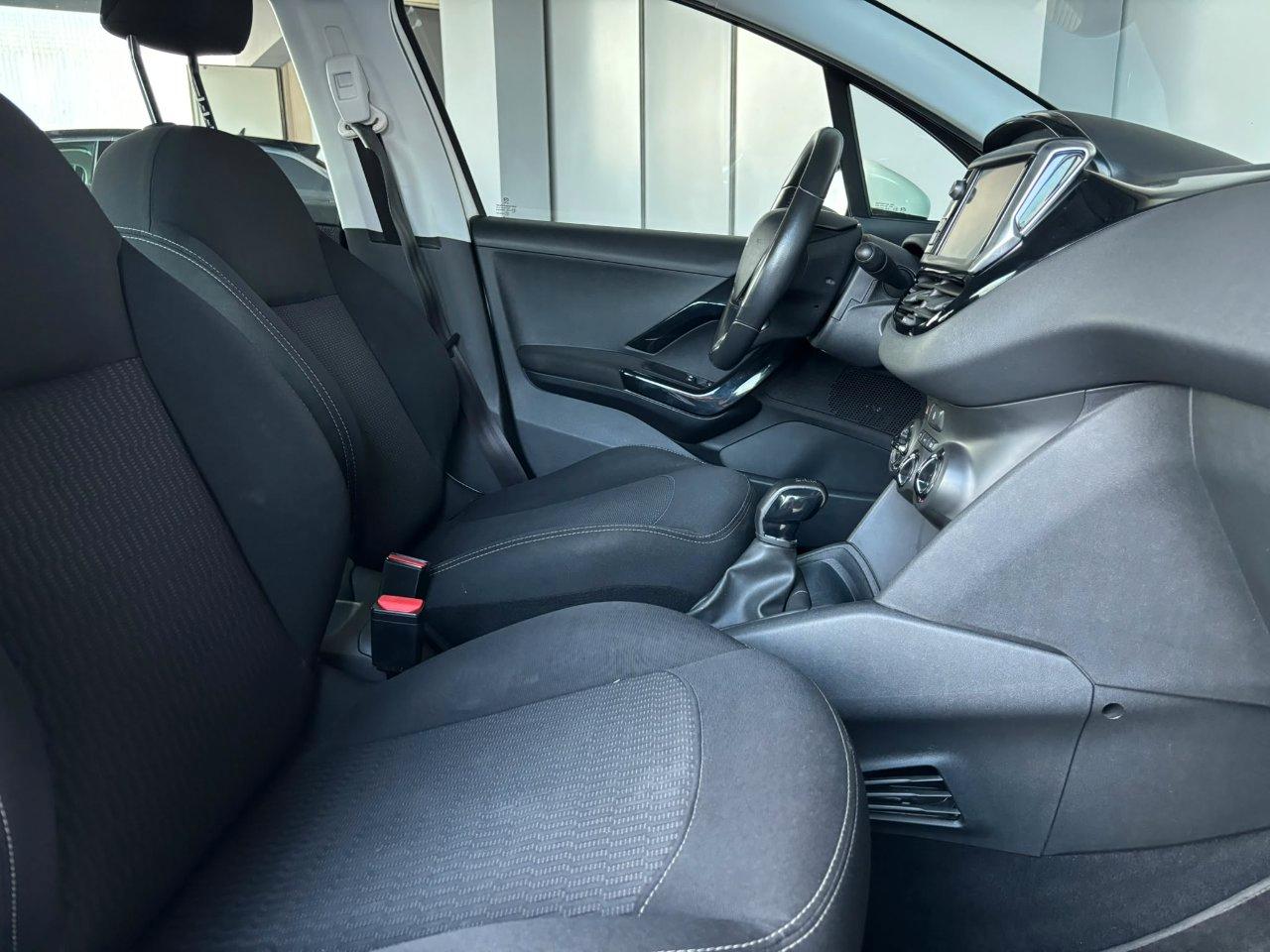 Peugeot 208 5 Porte 208 5p 1.2 puretech Allure gpl 82cv
