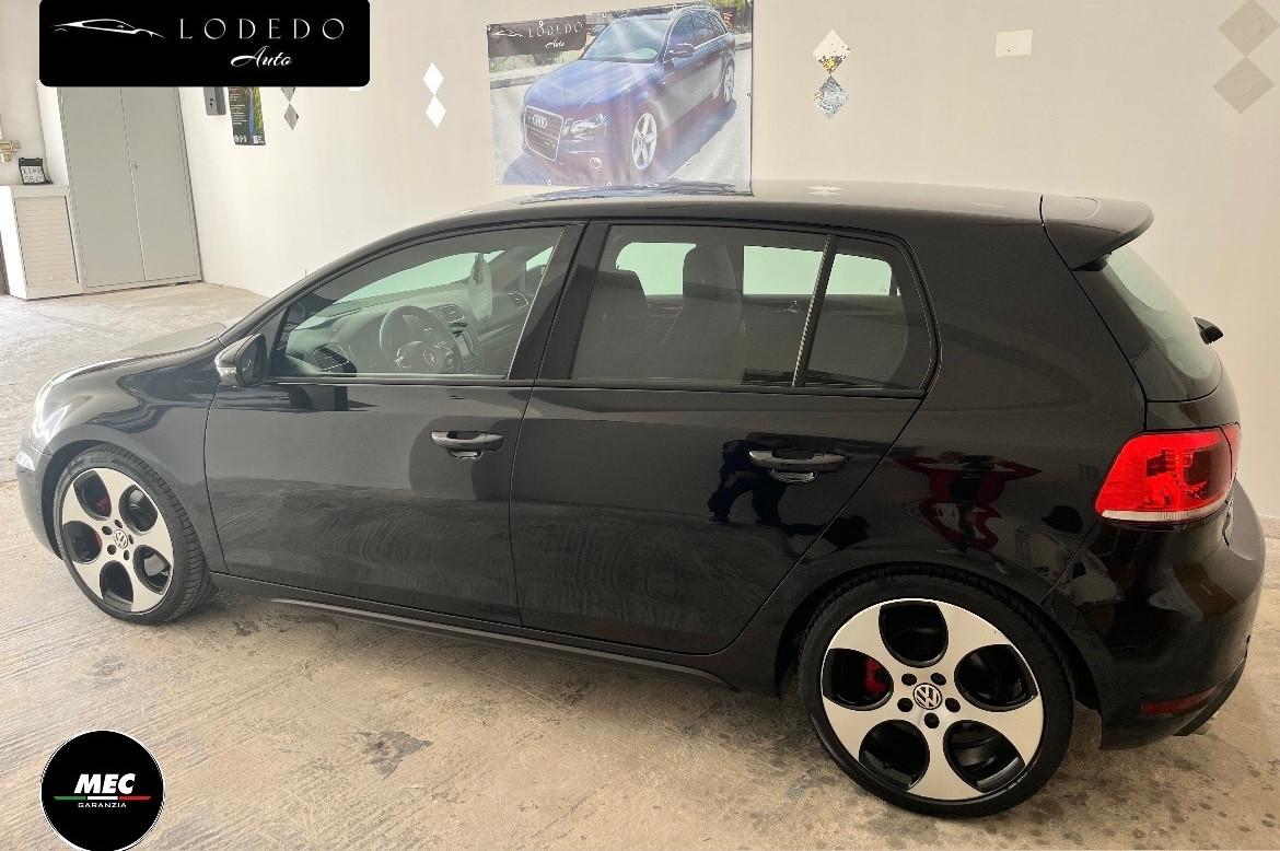 Volkswagen Golf 6 GTI 2.0 Turbo benzina - 2011