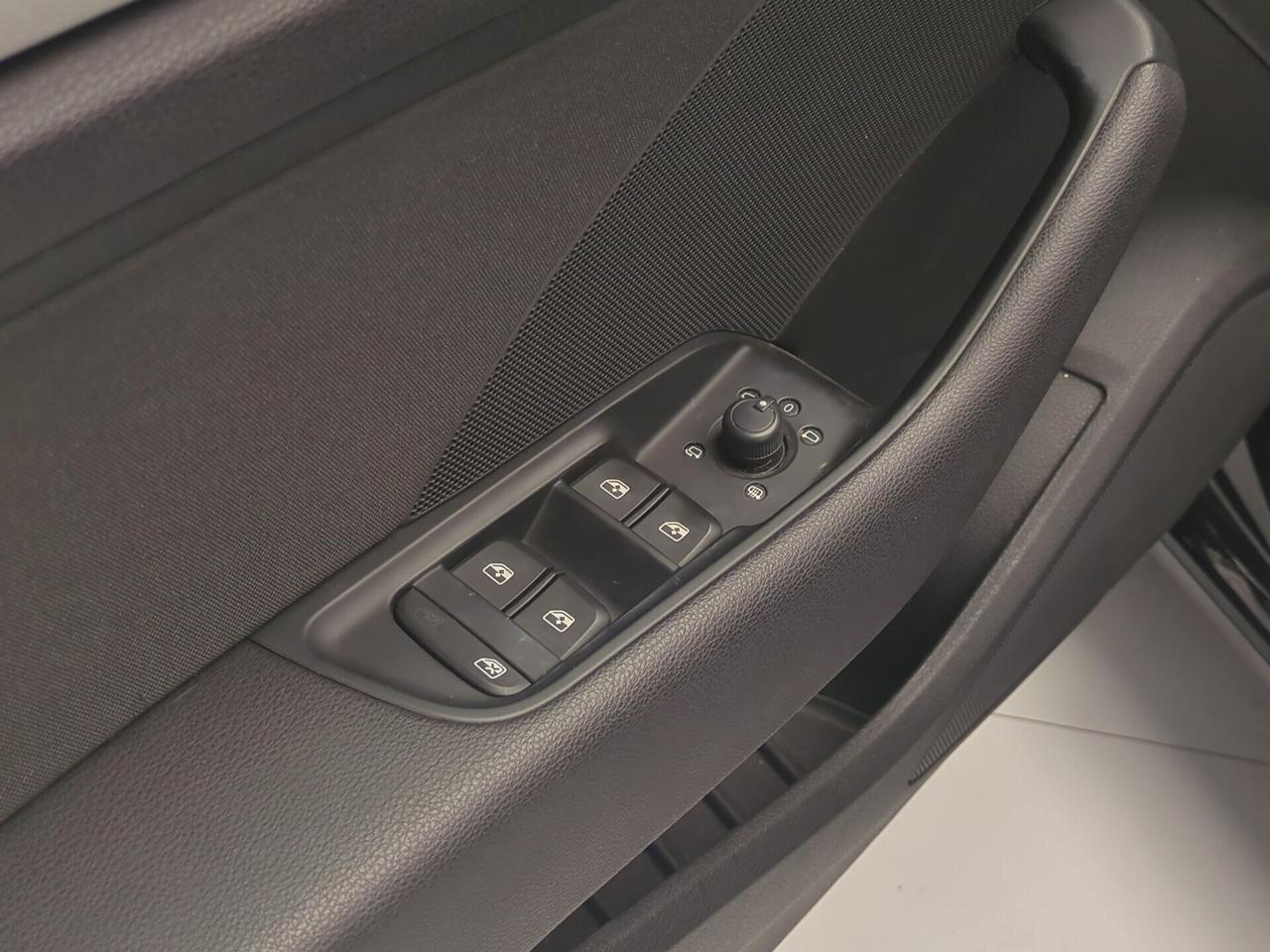 Audi A3 SPB 30 TDI Business