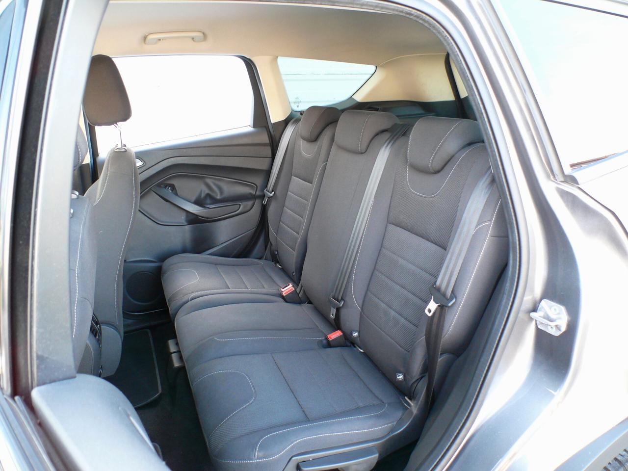 Ford Kuga 2.0 TDCI 115 CV 2WD Titanium