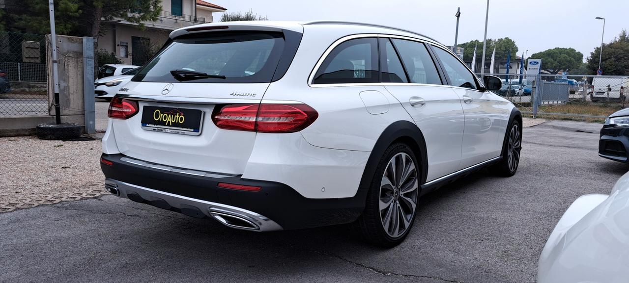 Mercedes-benz E 220 Cdi 4 Matic All-Terrain-Pelle-