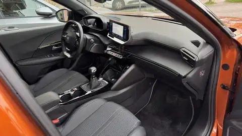 Peugeot 2008 PureTech 130 S&S EAT8 Allure