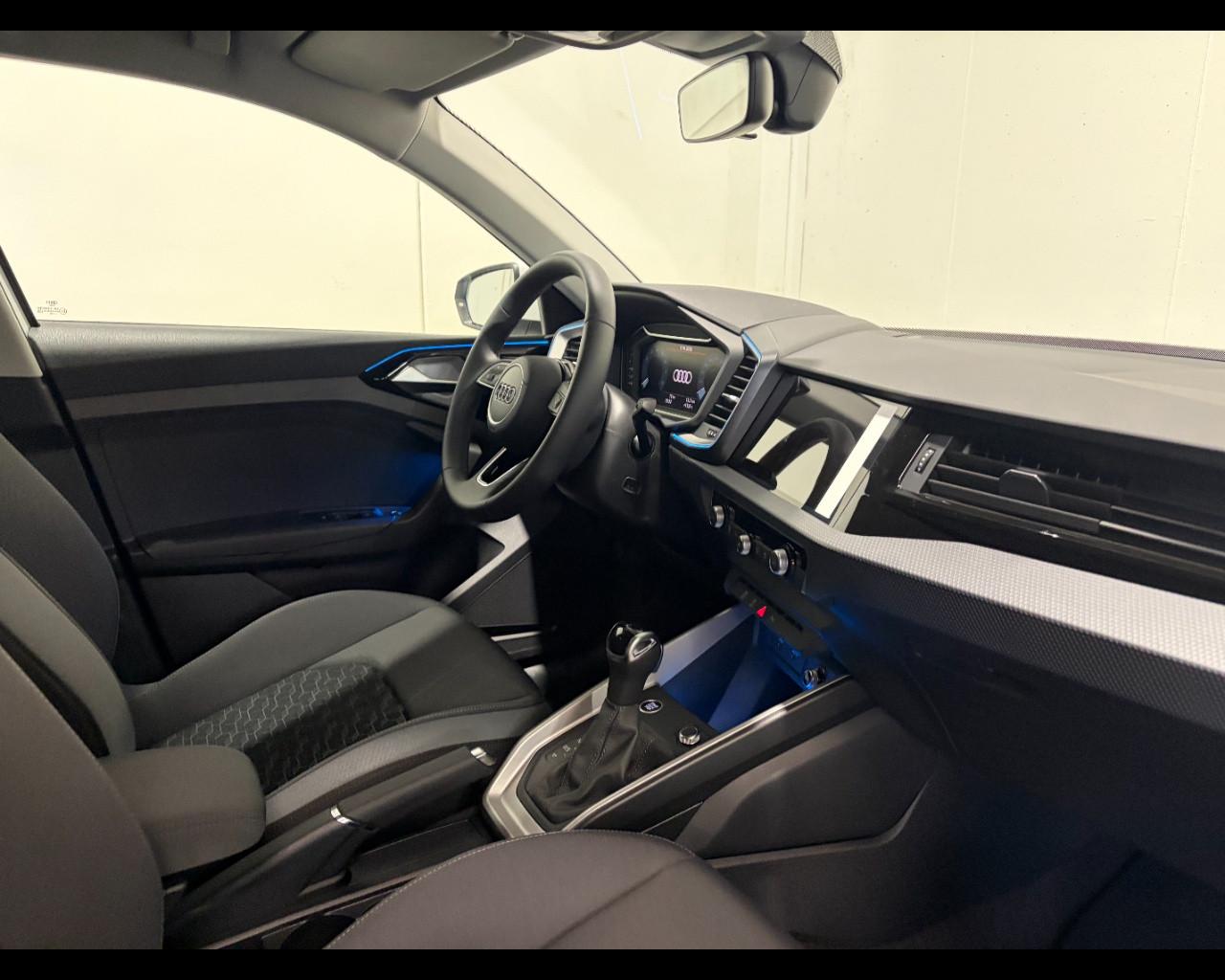 AUDI A1 SPORTBACK 30 TFSI S-TRONIC S LINE EDITION