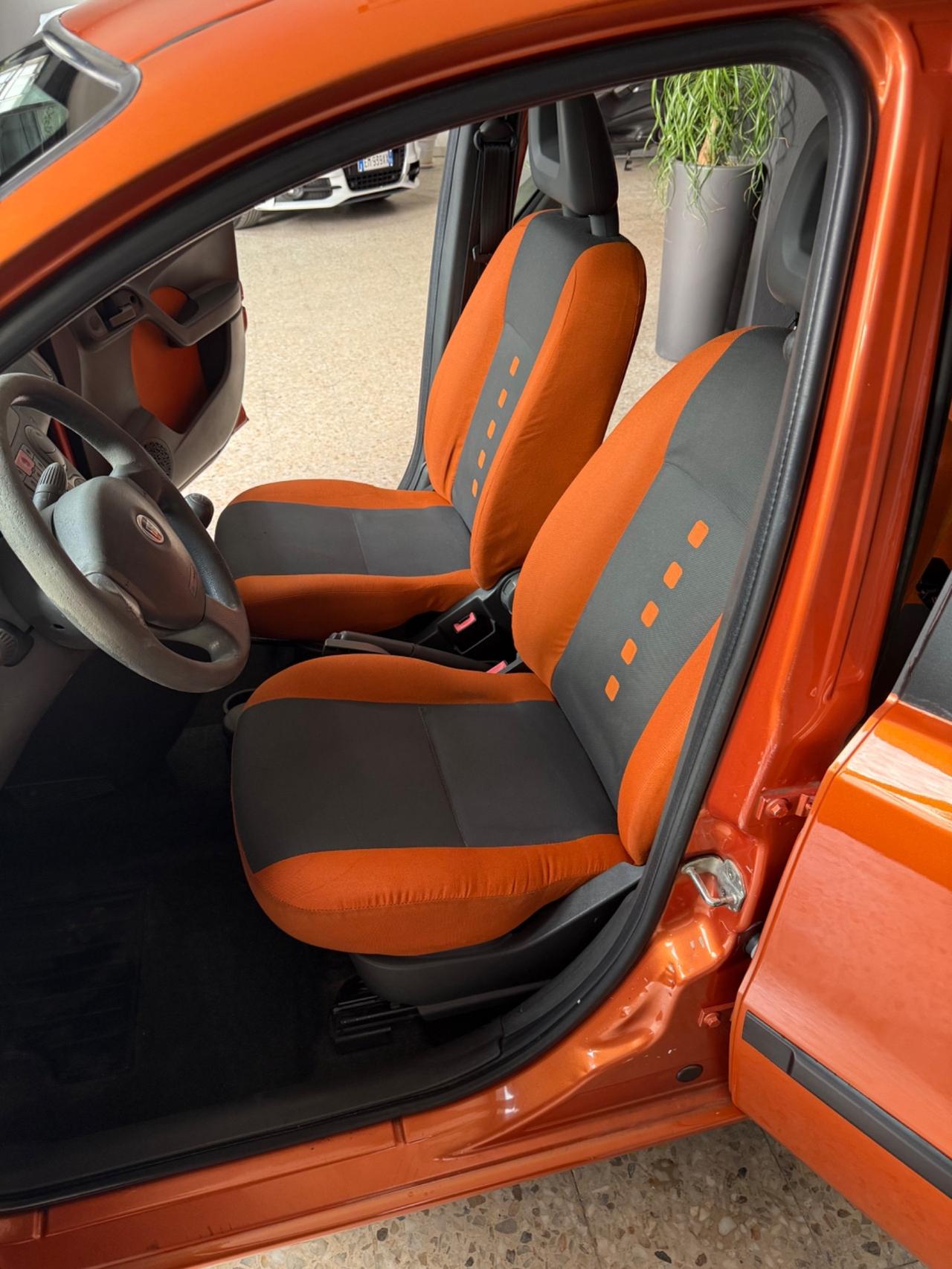 Fiat Panda 1.2 69 CV Emotion 2009