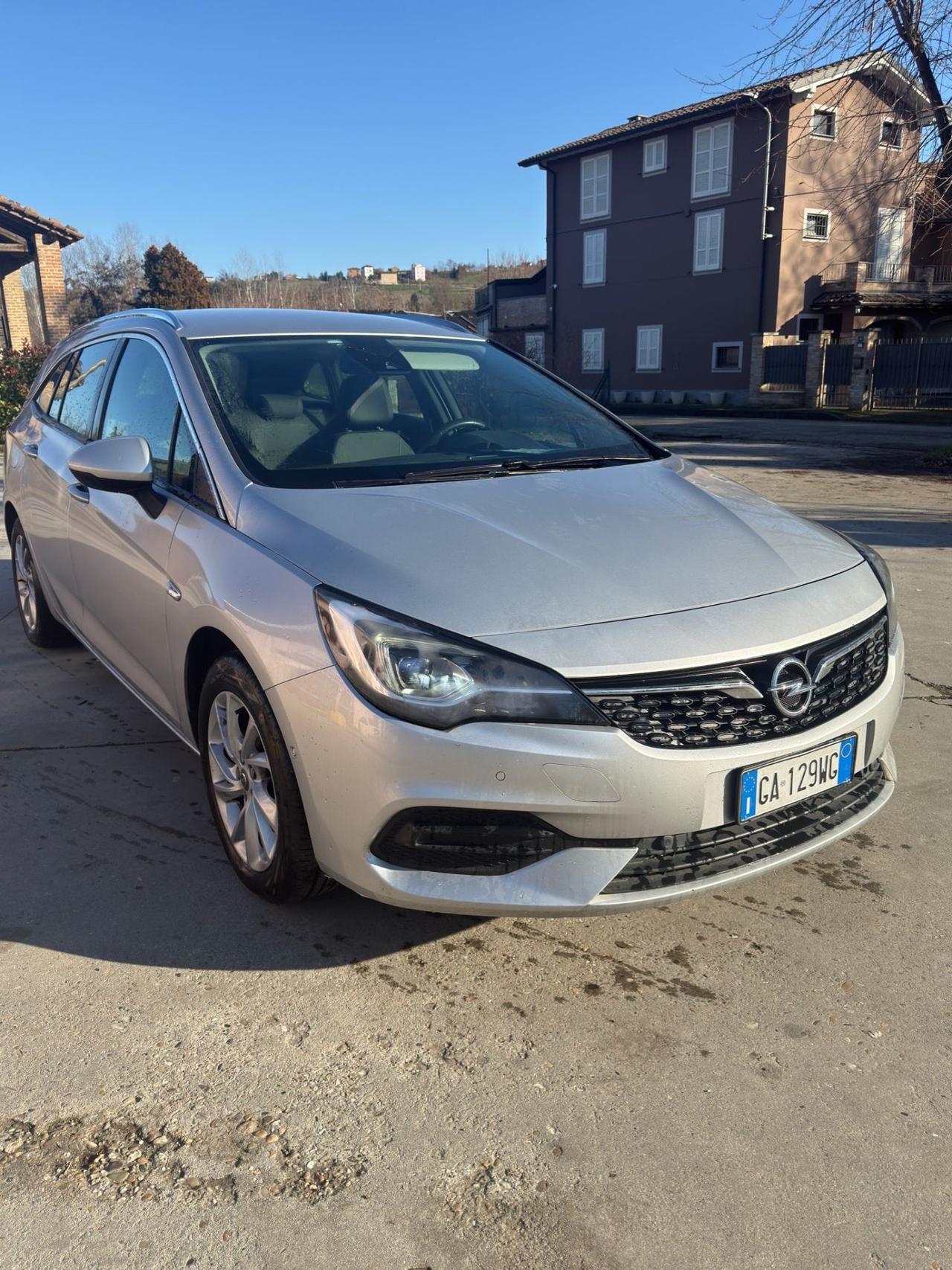 Opel Astra 1.5 CDTI 105 CV S&S Sports Tourer Business Elegance