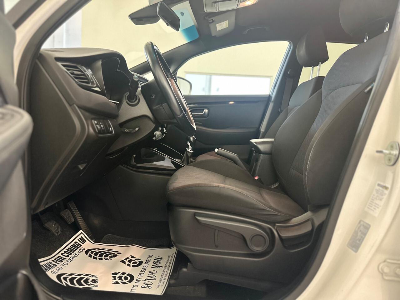Kia Carens 1.7 CRDi 115 CV Class 7 POSTI GANCIO TRAINO