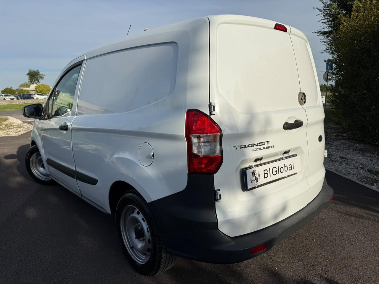 Ford Transit Courier 1.5 TDCi 75CV Van Trend