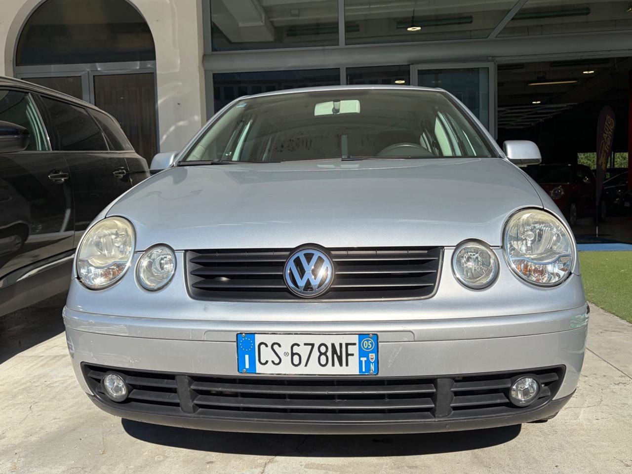 Volkswagen Polo 1.2 5p. Trendline 110.000 km