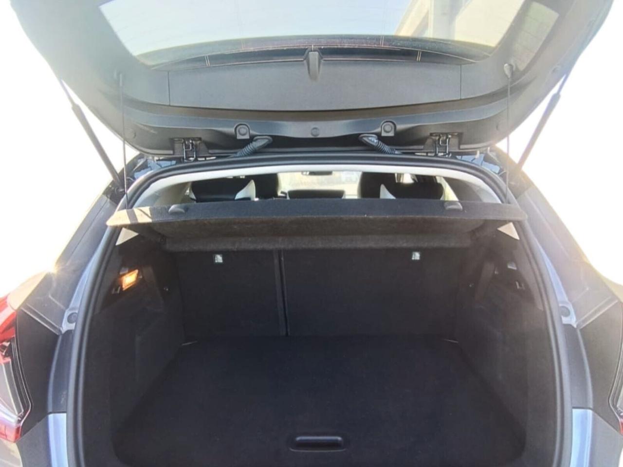 Renault Captur Full Hybrid E-Tech 145 CV Techno Fast Track