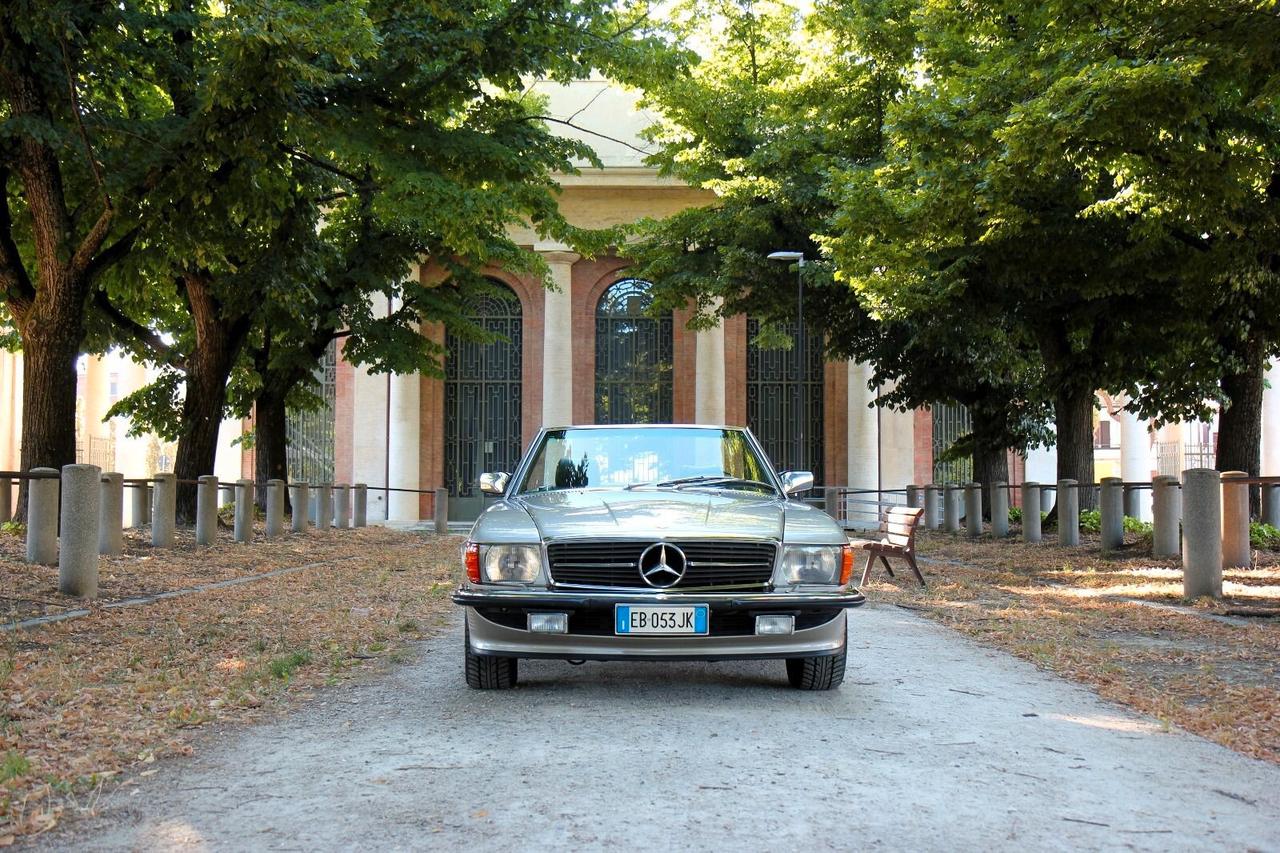 Mercedes-benz SL 300 cabriolet
