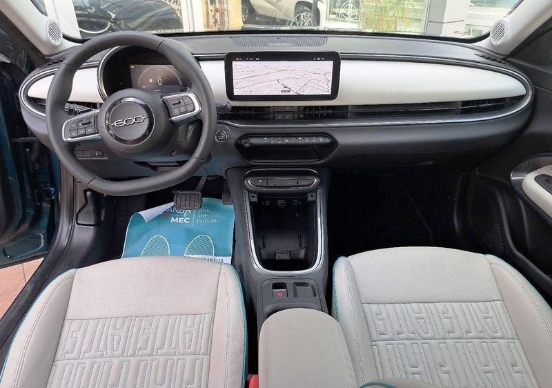 FIAT 600 Hybrid MHEV La Prima