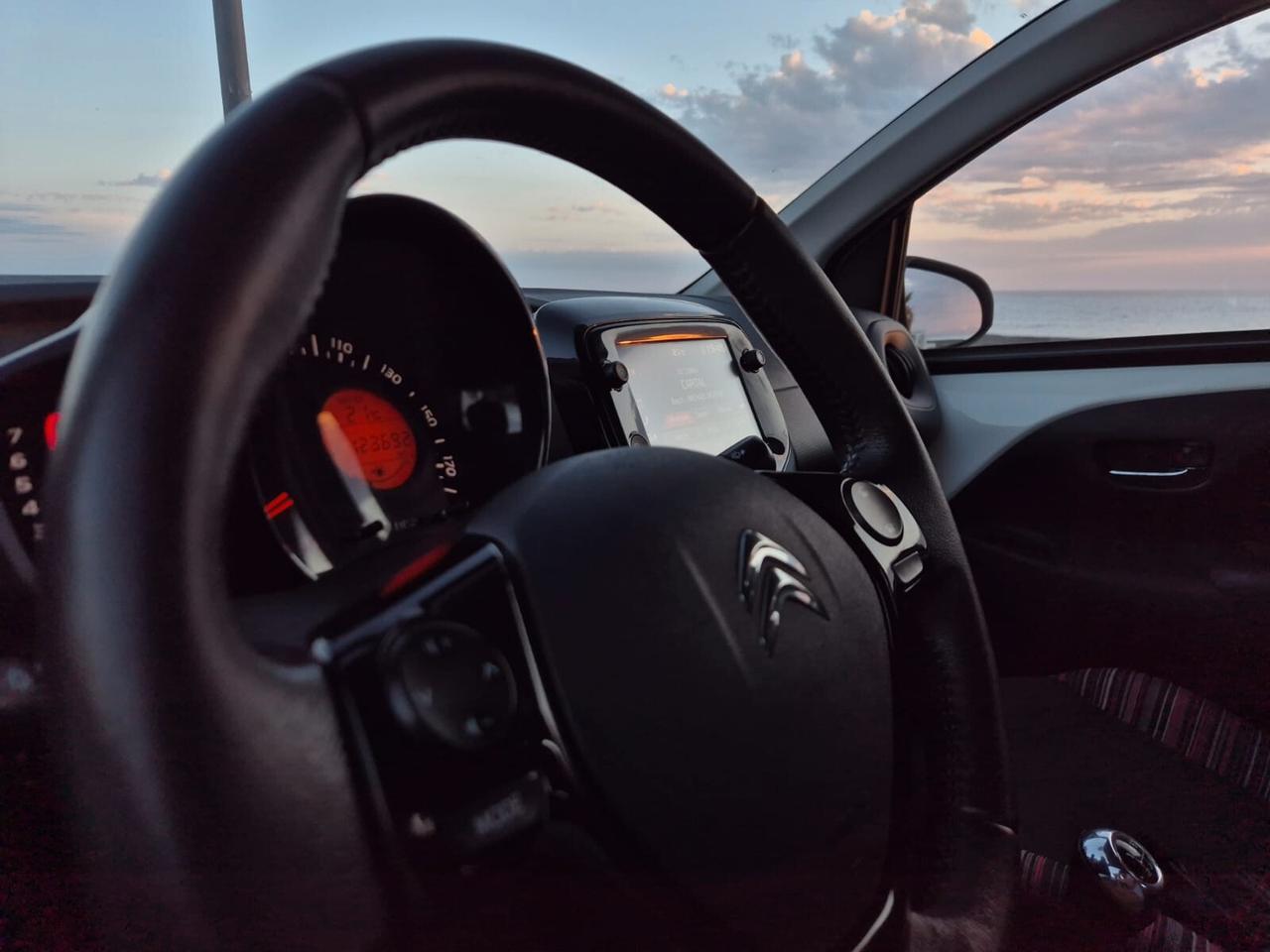 Citroen C1 VTi 72 S&S 5 porte Shine