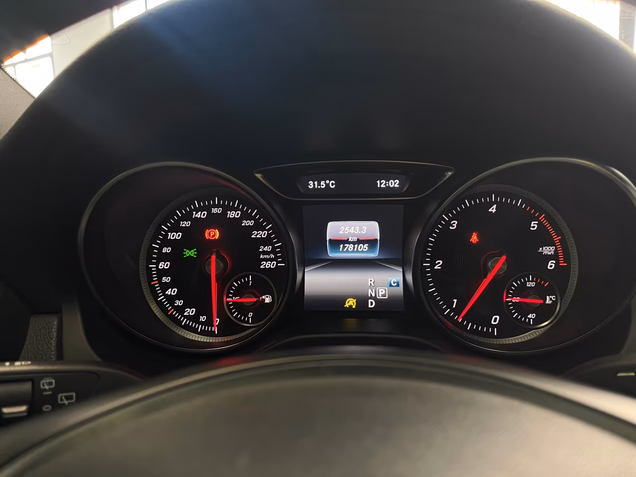 Mercedes-benz GLA 200d AMG EDITION 136cv