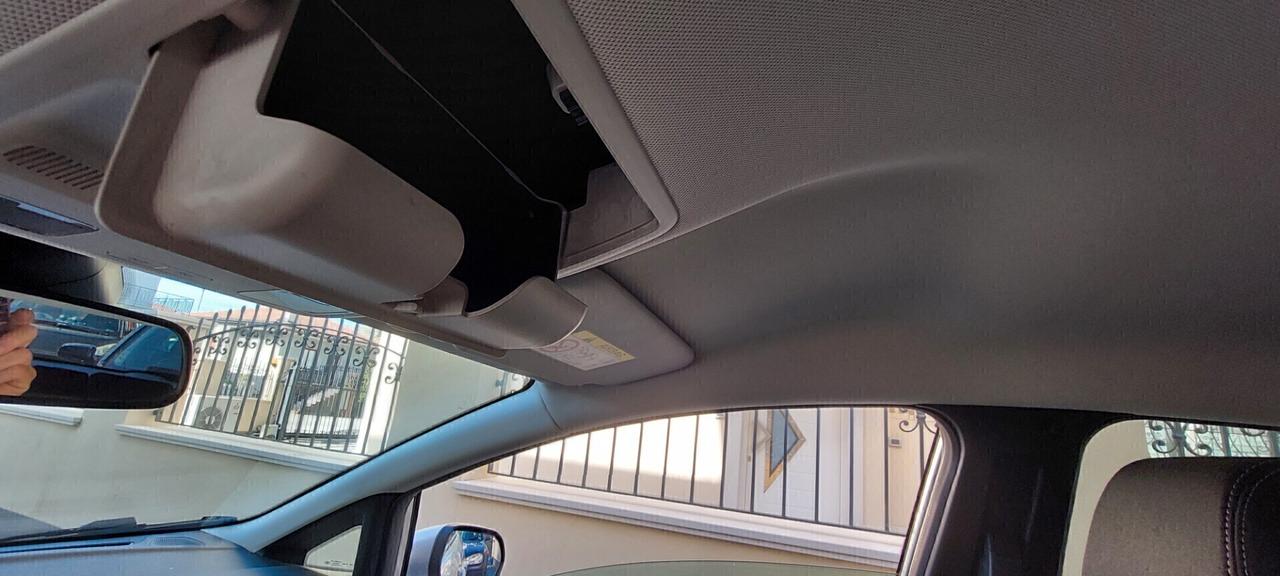 FIESTA 1,1 BENZINA NEW MODEL 86 CV X NEOPATENTATI NAVIGATORE TELEFONO LEGA STRAFULL