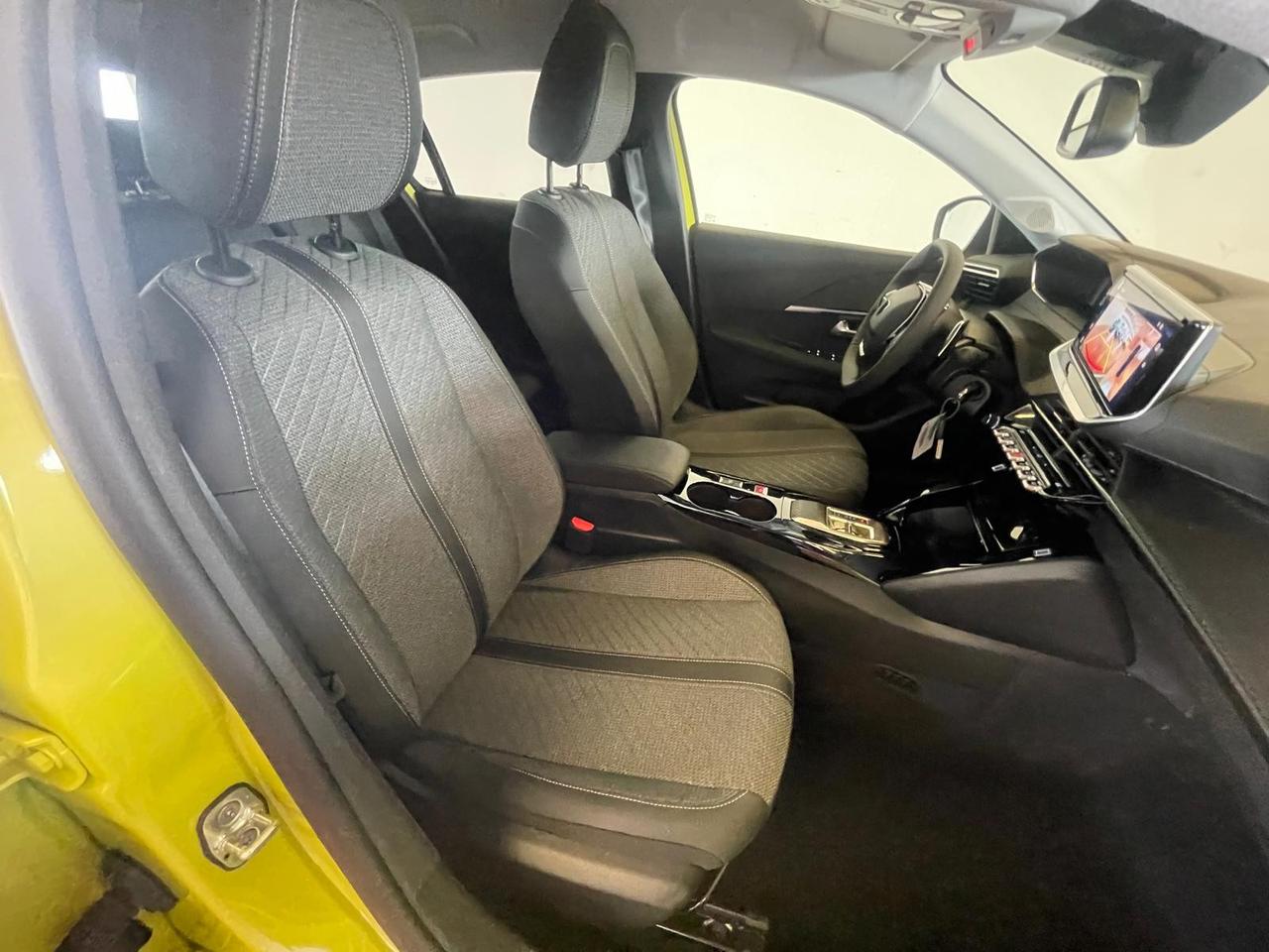 PEUGEOT 208 5P - ALLURE Hybrid 110 E-DCS6