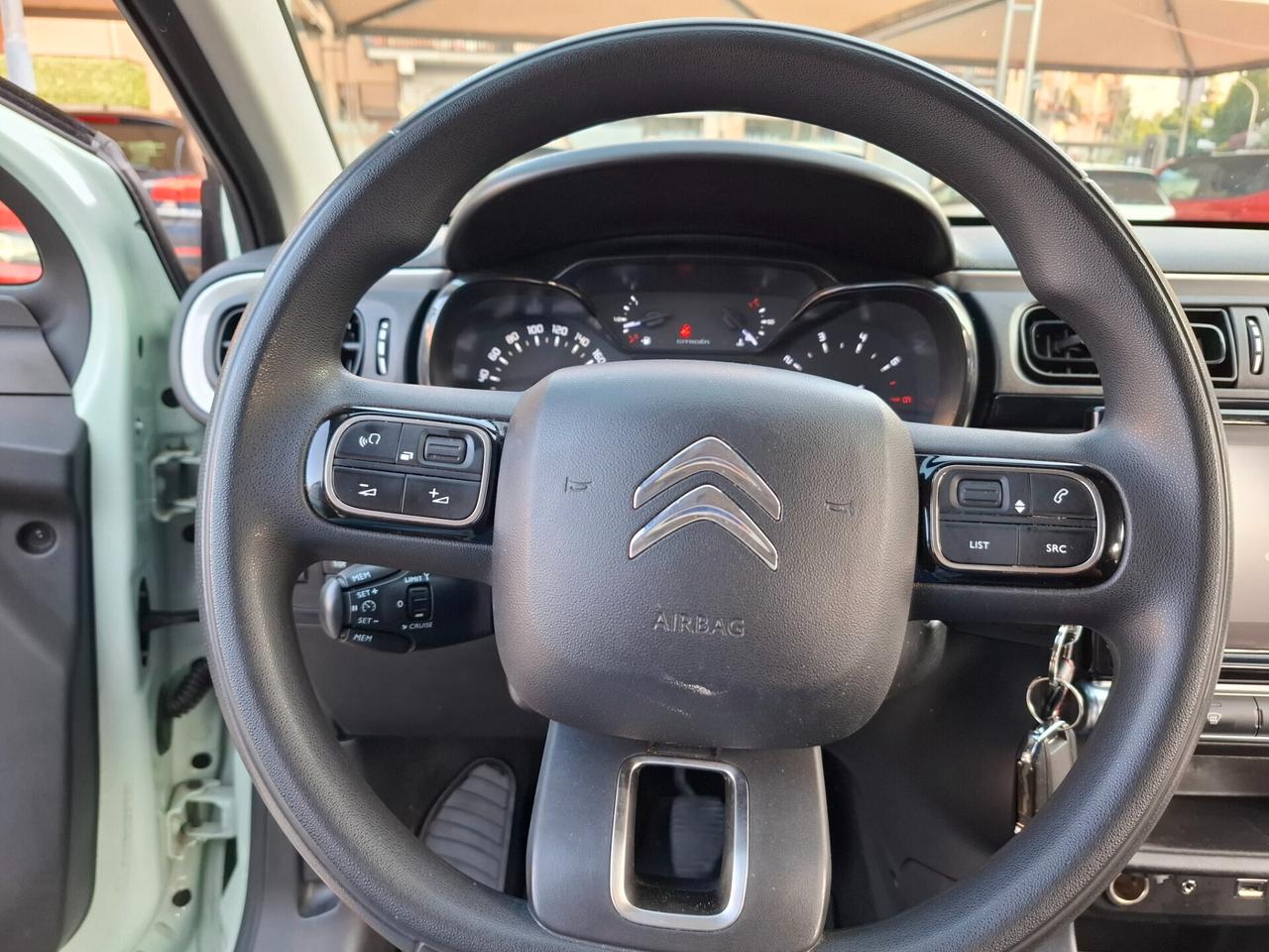 Citroën C3 - 1.2 Pure Tech Fele 105g | Tetto in vetro | Climatizzatore |