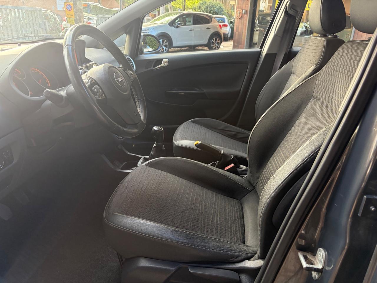 Opel Corsa 1.2 85CV 5 porte GPL-TECH Edition NEOPATENTATI