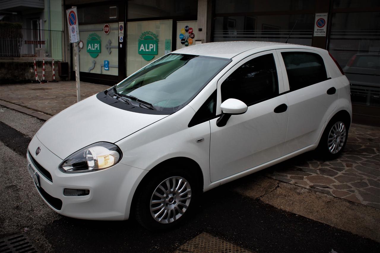 Fiat Punto 1.2 8V 5 porte Neopatentati