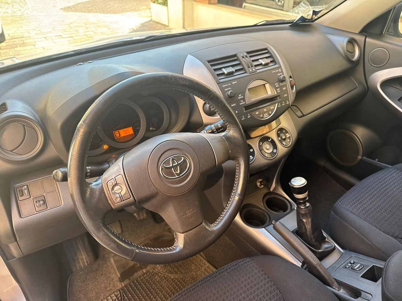 TOYOTA RAV4 Crossover 2.2 D-4D 136CV Sol