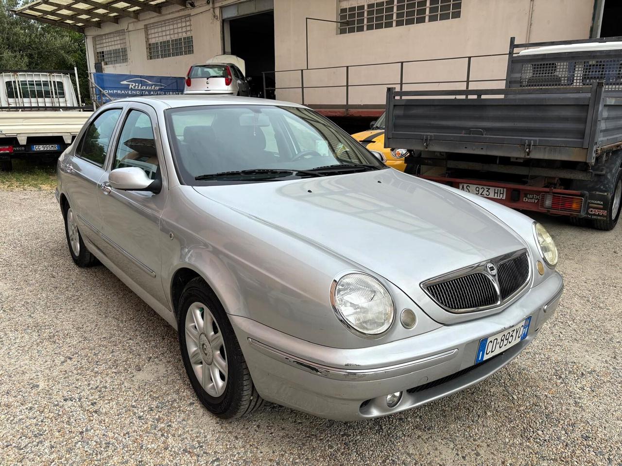 Lancia Lybra 1.8i 16V a METANO