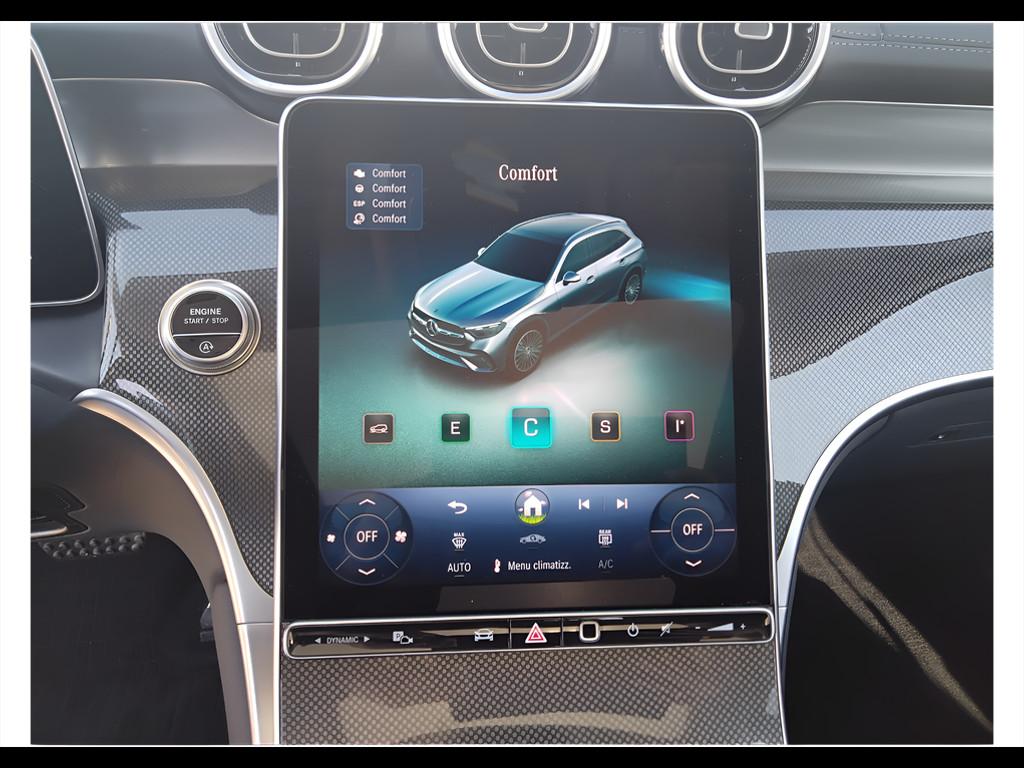 Mercedes-Benz GLC - X254 - GLC 220 d AMG Line Advanced 4matic auto