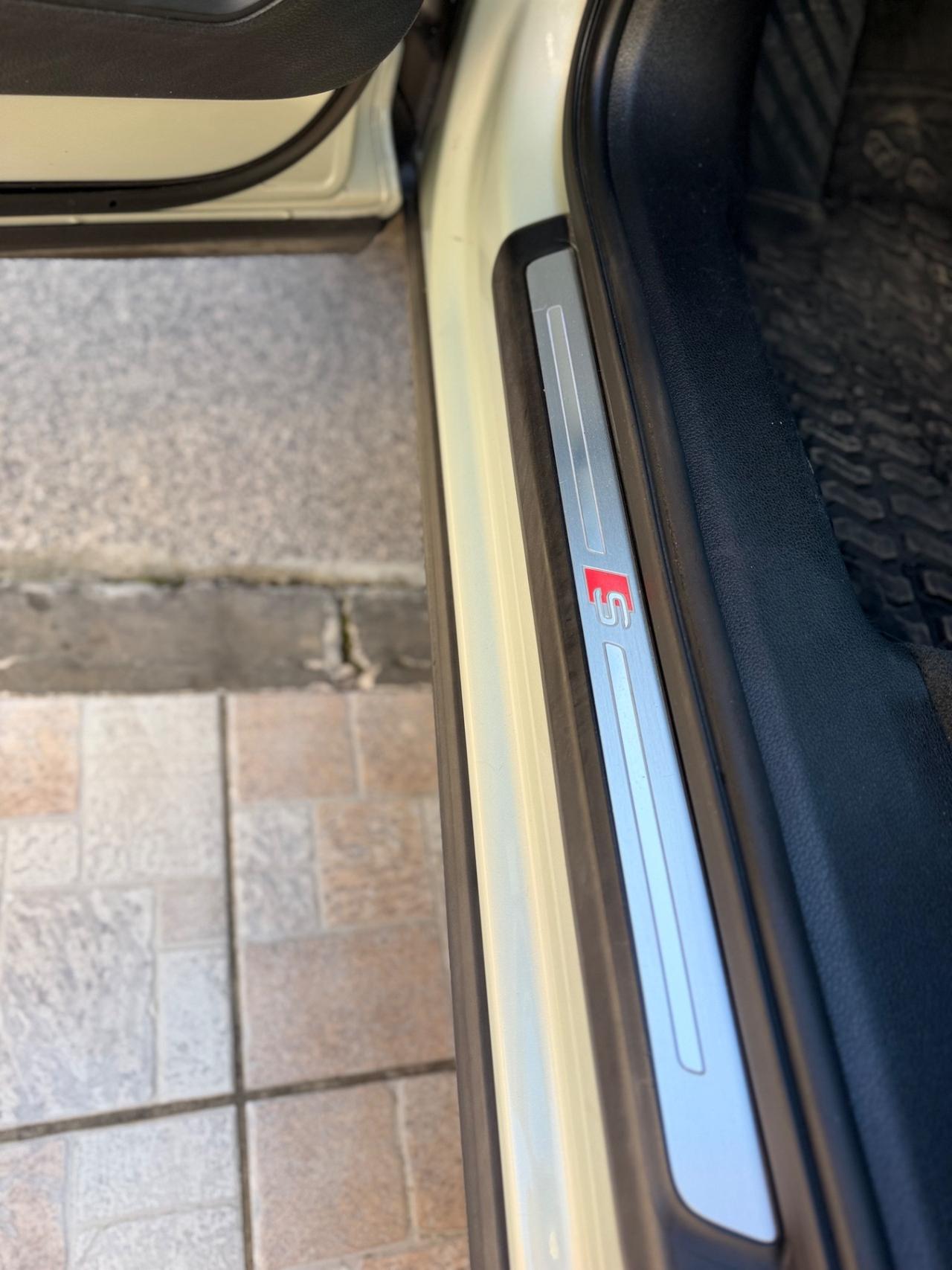 Audi Q3 35 TDI S tronic line edition