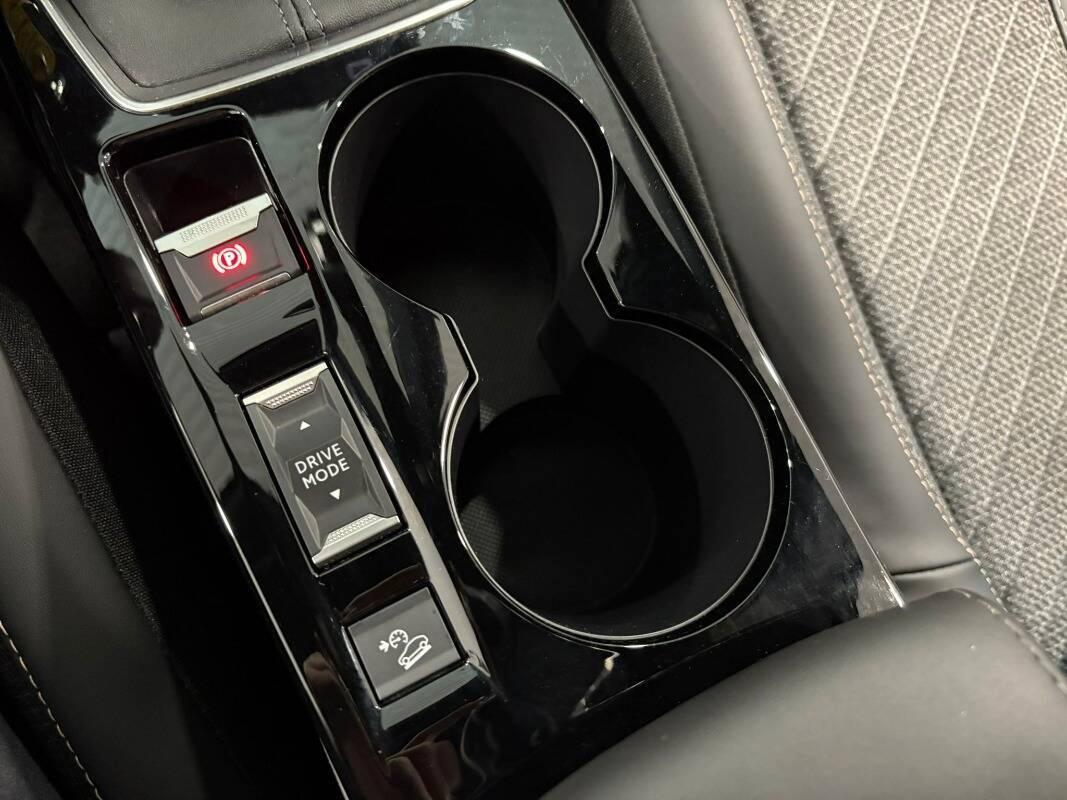 Peugeot 2008 1.2 puretech Allure s&s 100cv