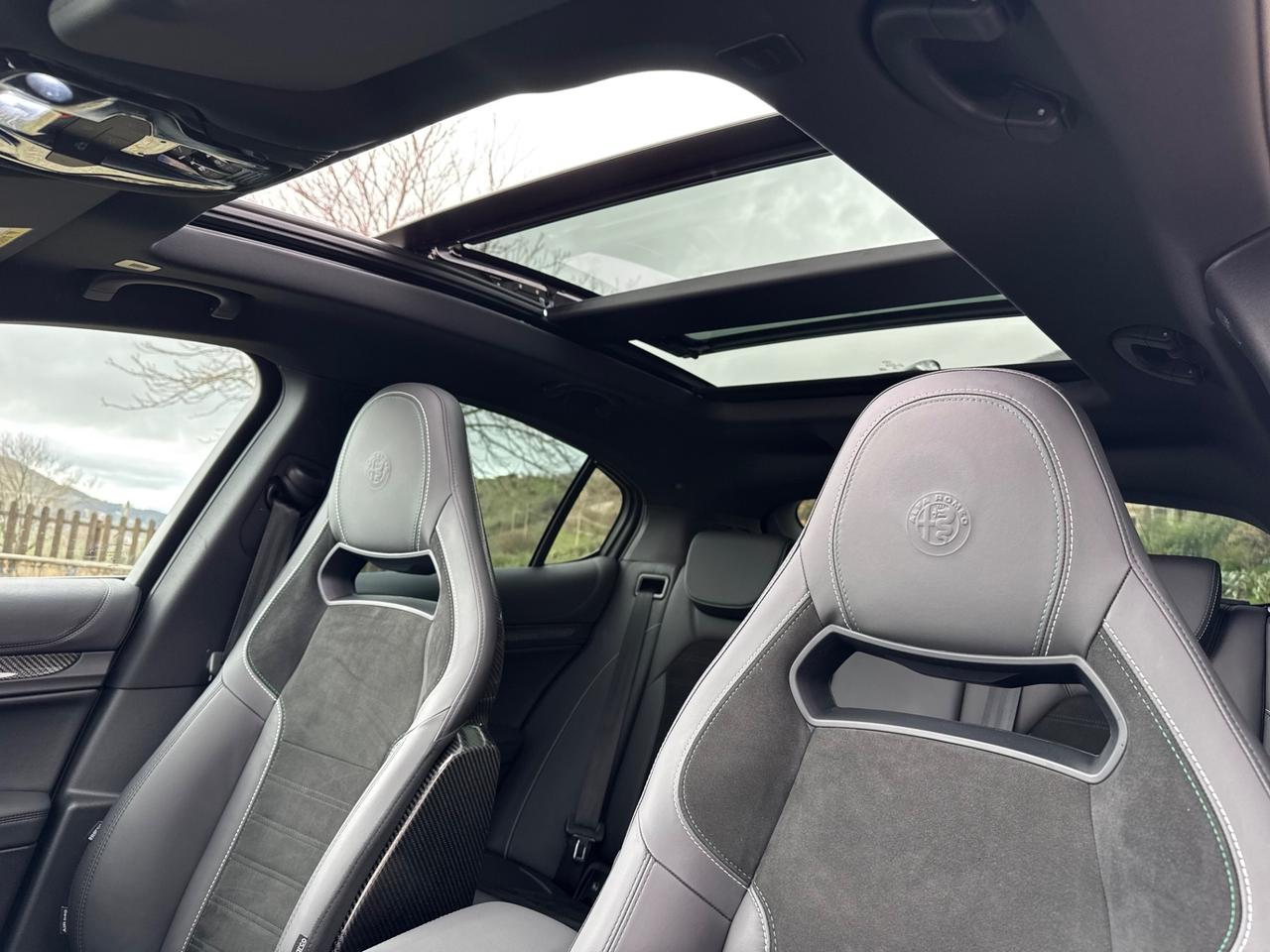 Alfa Romeo Stelvio 2.9 Bi-Turbo V6 510 CV AT8 Quadrifoglio