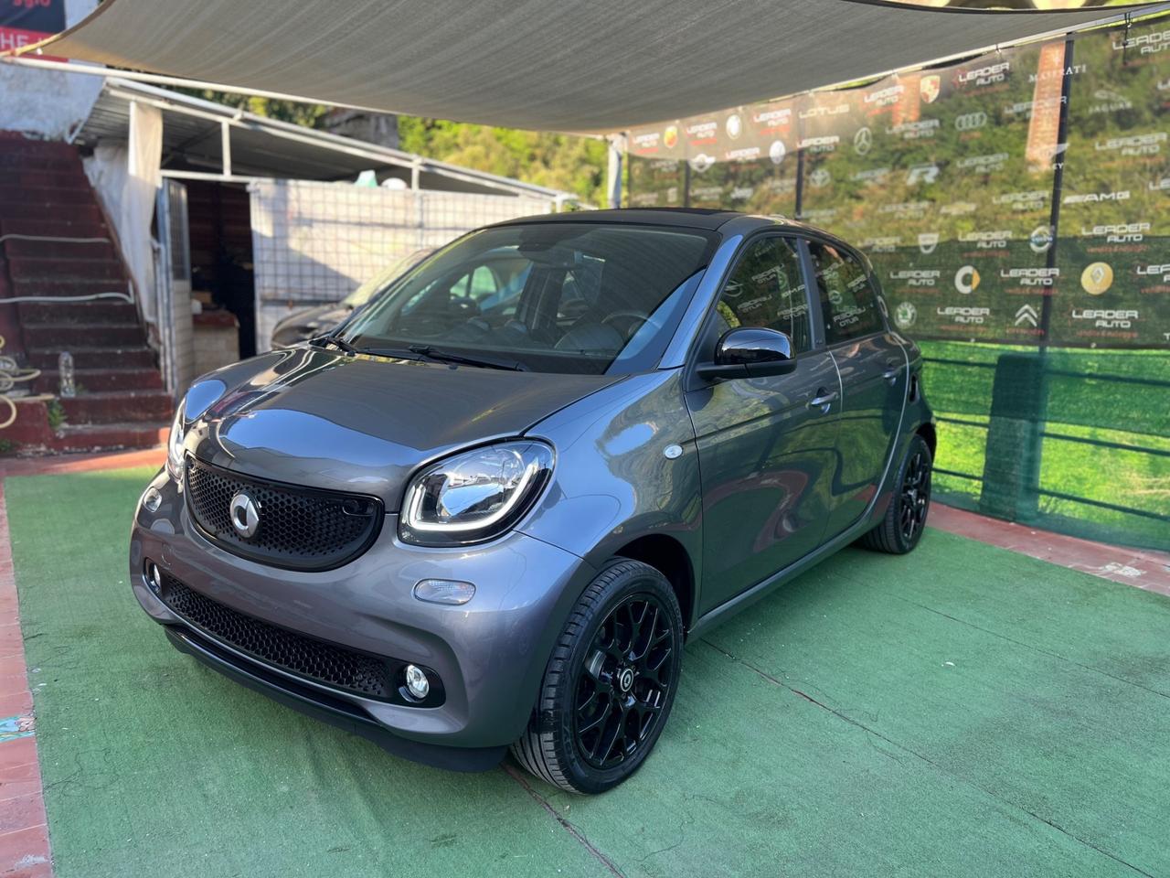 Smart ForFour 0.9 90cv - cabrio -pelle -automatica - Full Optional