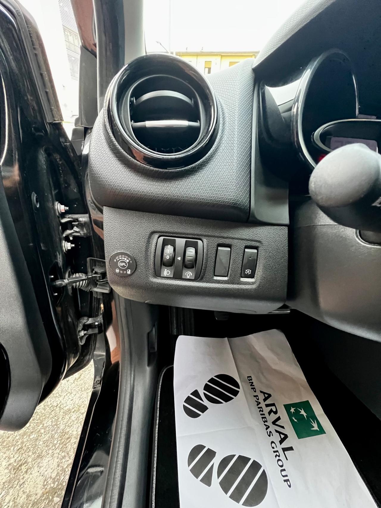 Renault Clio TCe 90cv GPL Neopatentati 64.000km