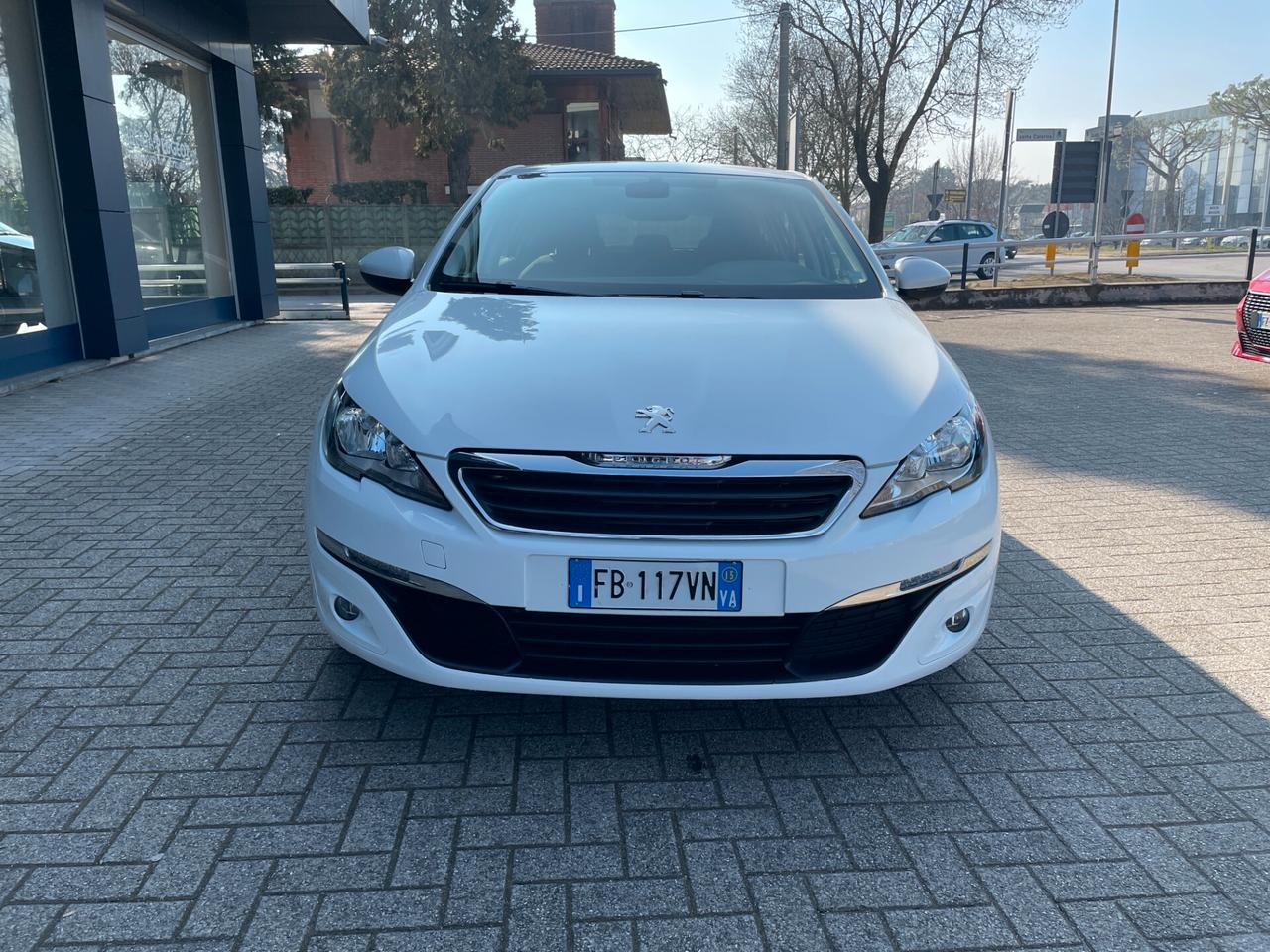 Peugeot 308 BlueHDi 100 S&S Active