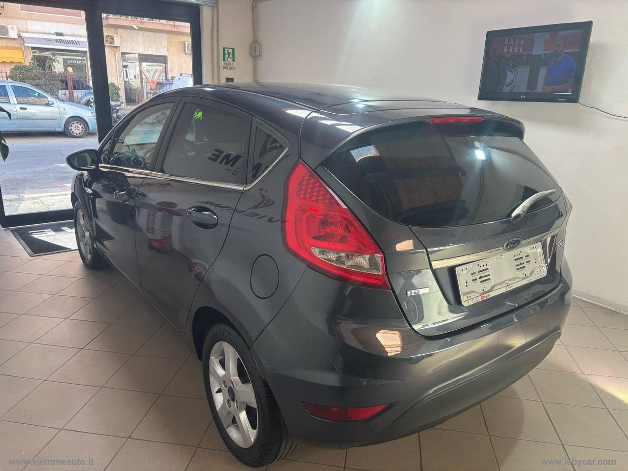 FORD Fiesta 1.4 TDCi 70 CV 5p. Titanium