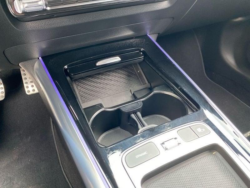 Mercedes-Benz GLA 250 e Plug-in hybrid AMG Line Advanced Plus auto