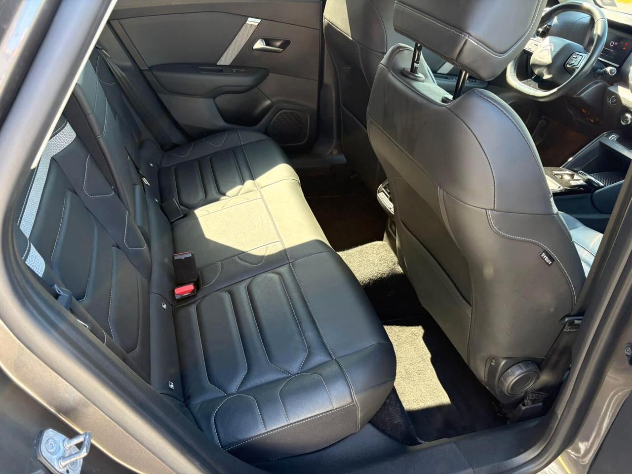 Citroen C4 PureTech 1.2 SHINE 131CV EAT8 PER NEOPATENTATI