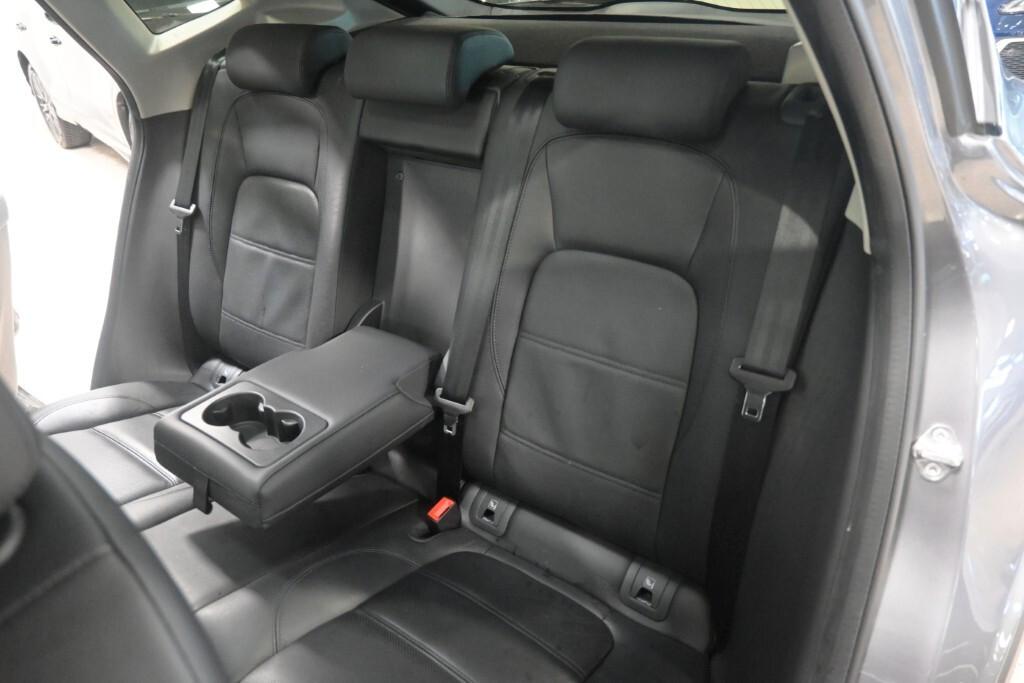 JAGUAR E-PACE 2.0D I4 163CV AUTO AWD SE ( FARI LED - TETTO PANORAMICO - PELLE - ADAPTIVE CRUISE - NAVI - MIRROR - PDC - TELECAMERA 360 - CERCHI 19 )